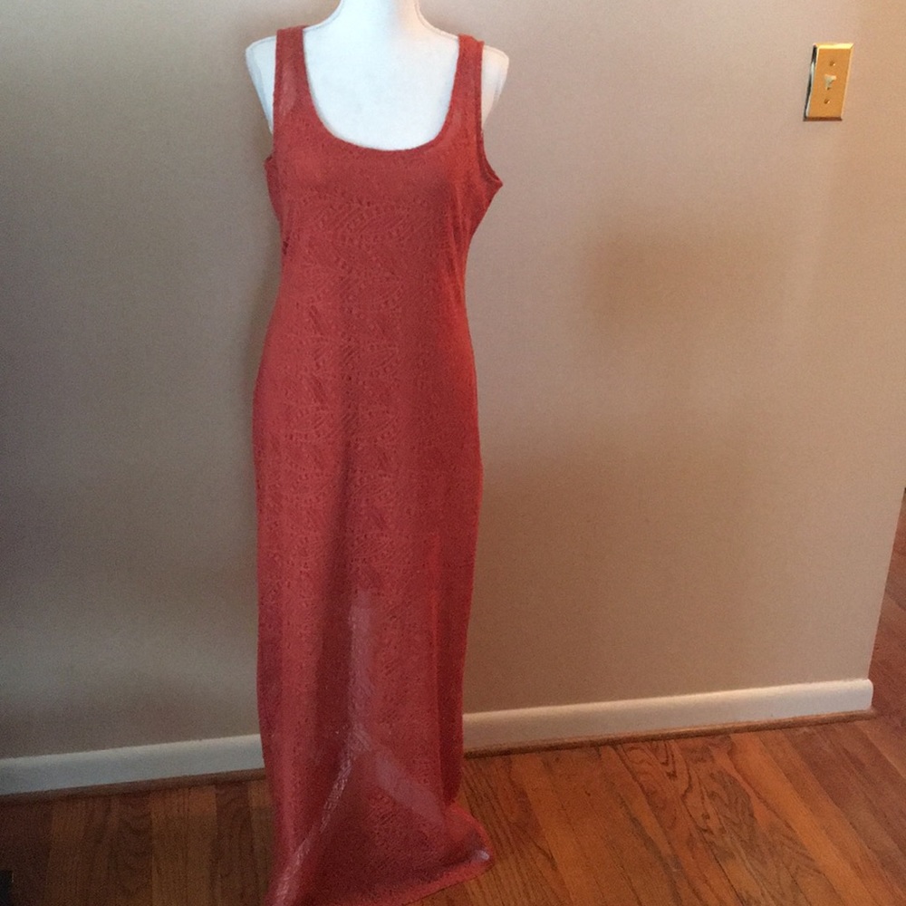 Beautiful elegant maxi dress.